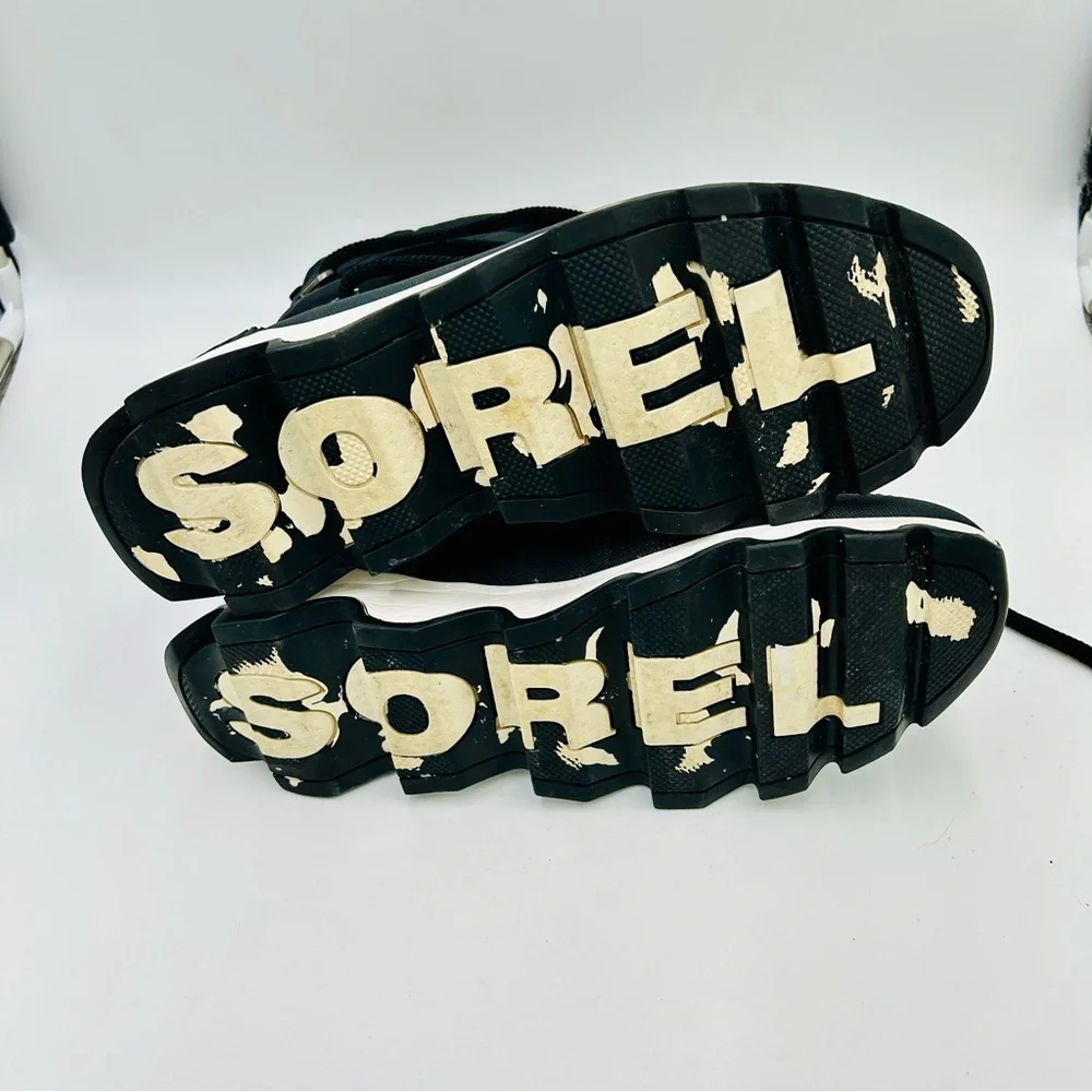 Sorel boots Kinetic winter boots snow boots waterproof black women size 11